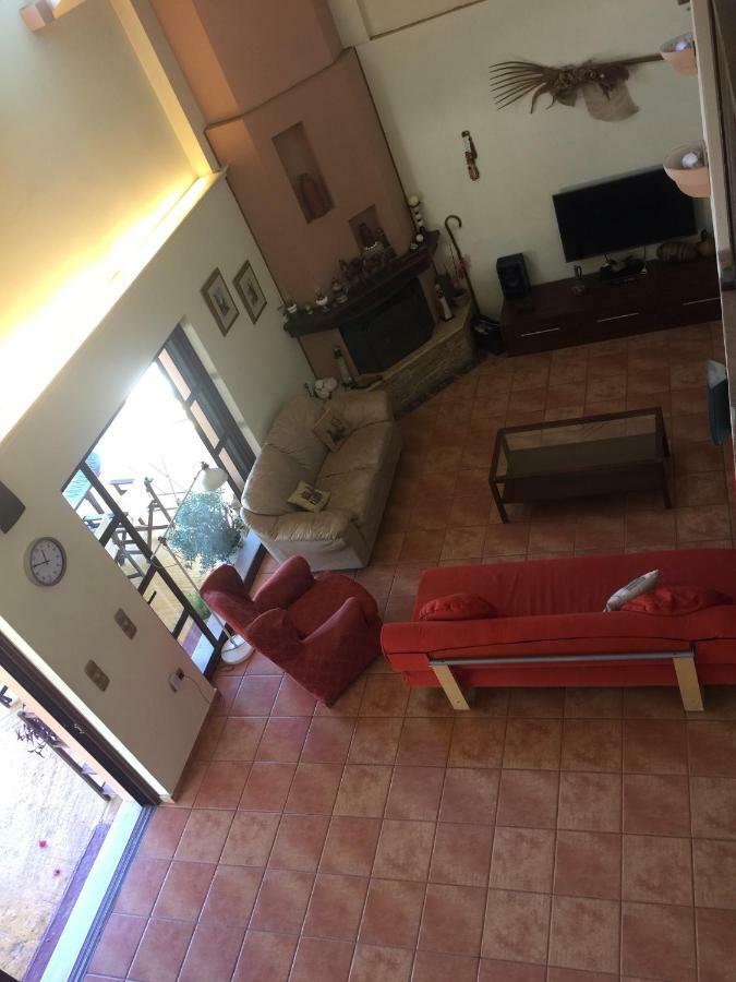 Rafina Great Feeling Villa Exterior photo