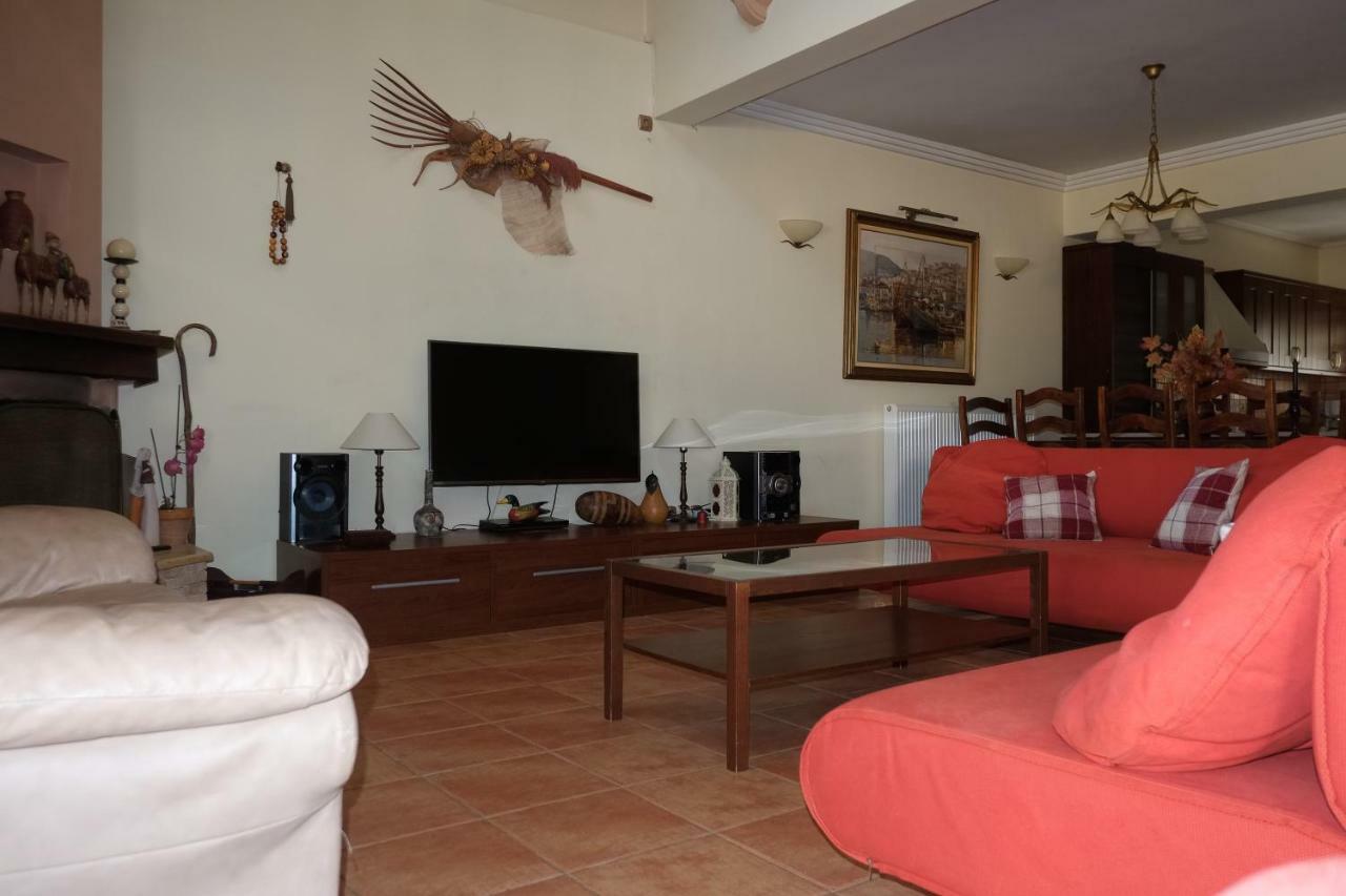 Rafina Great Feeling Villa Exterior photo
